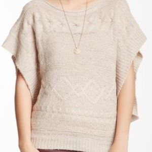 Love Stitch Short Sleeve Textured Knit Sweater L